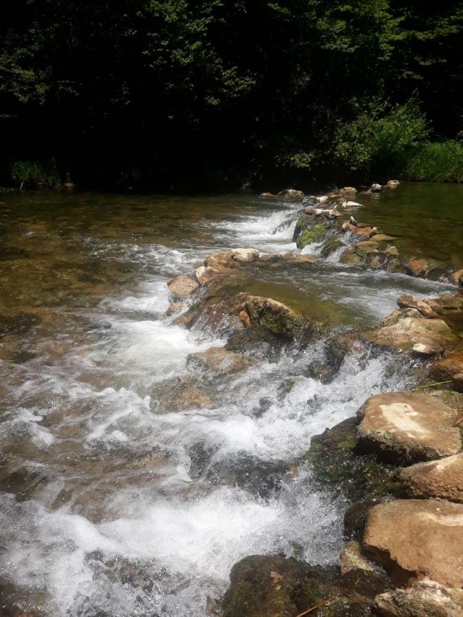 Villa Kuca Za Odmor Luna Slunj Exterior foto